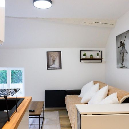 Apartamento Raphael Serris Exterior foto
